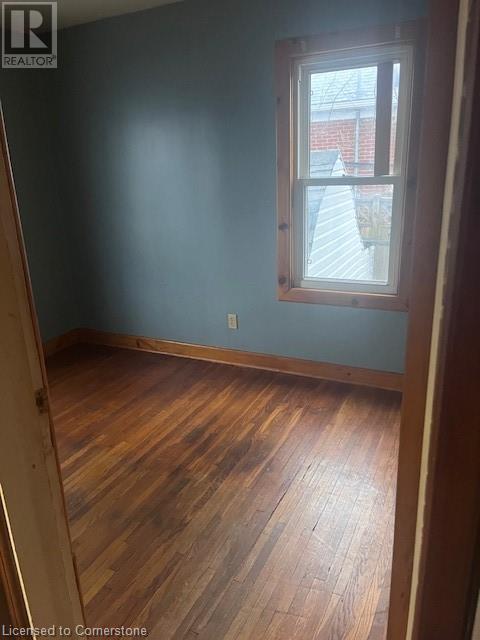 Photo 11 of 20 for 1306 Brydges Street