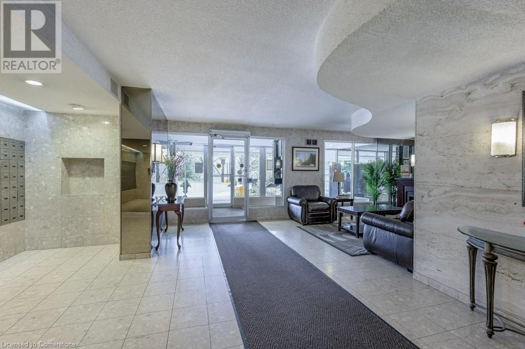 3100 Kirwin Avenue Unit# 2102, Mississauga, Ontario  L5A 3S6 - Photo 3 - 40681978