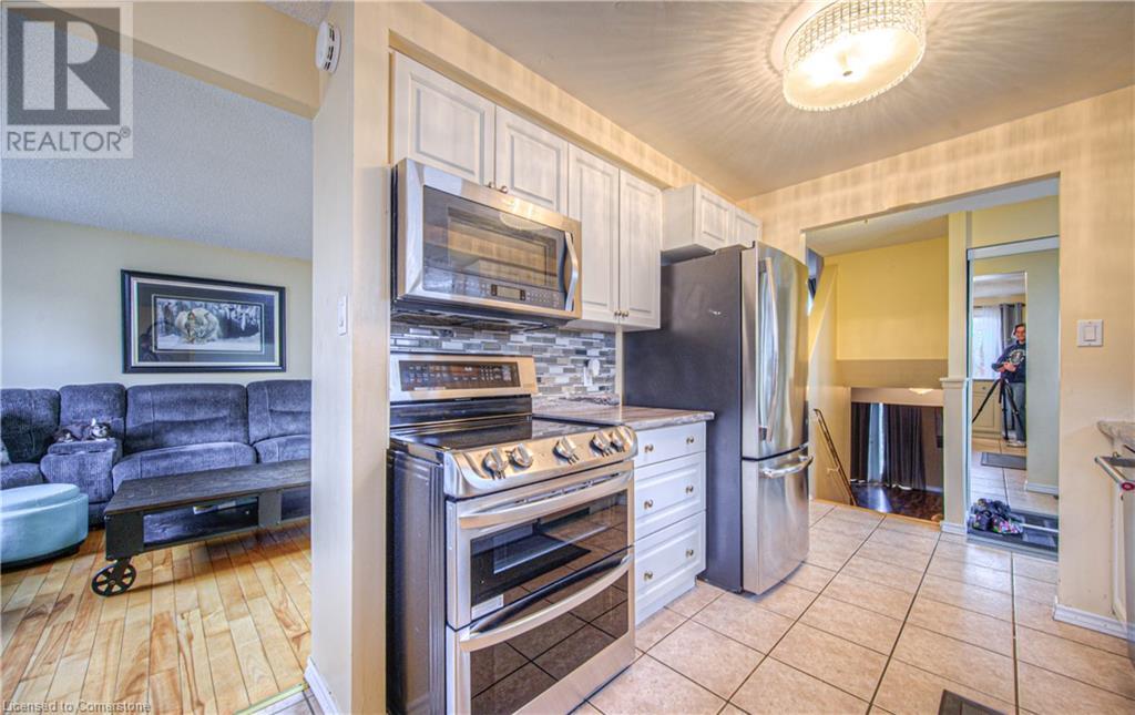 Property at 164 MACATEE Place image 5