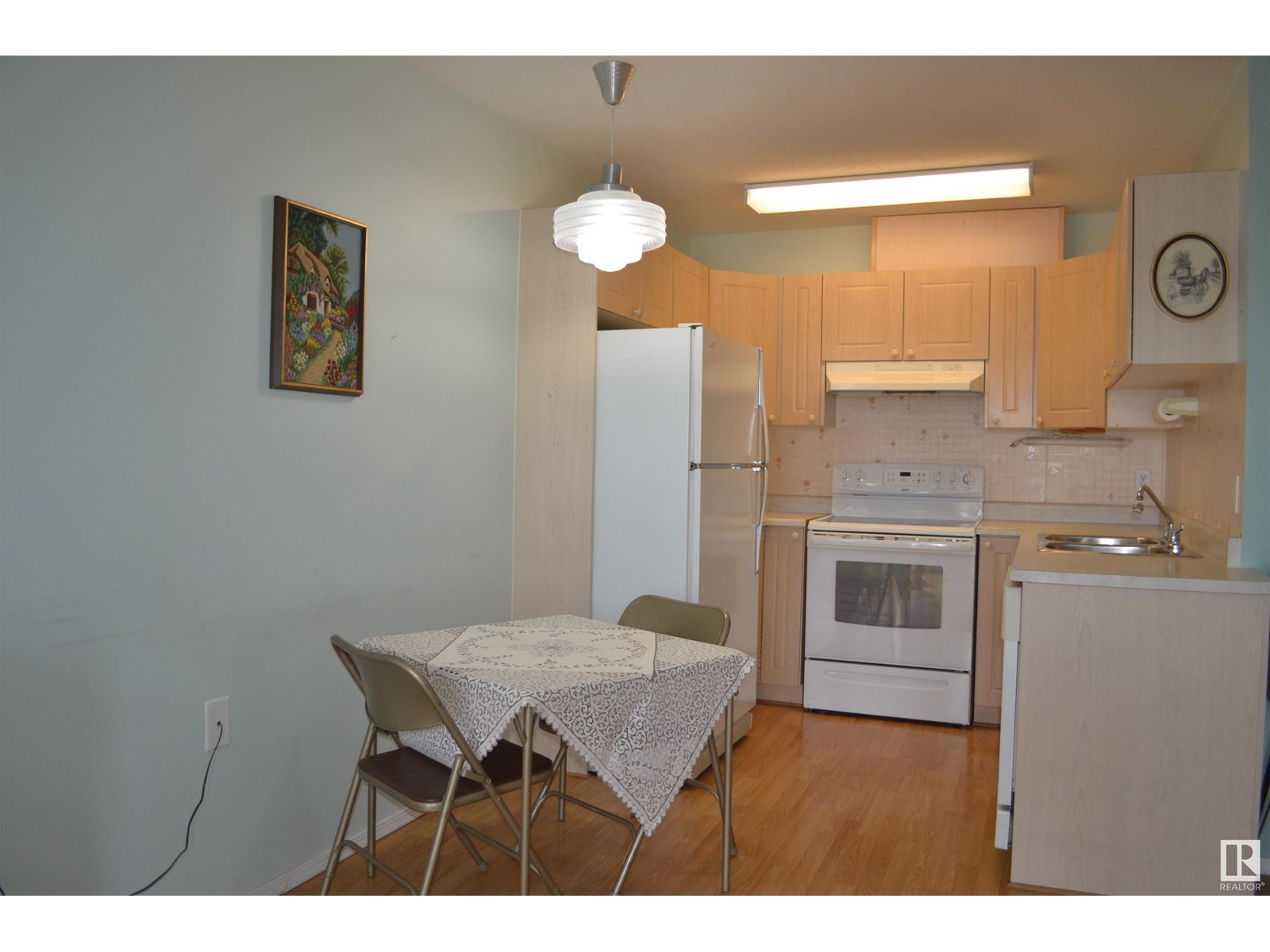 Property at #436 13441 127 ST NW image 2