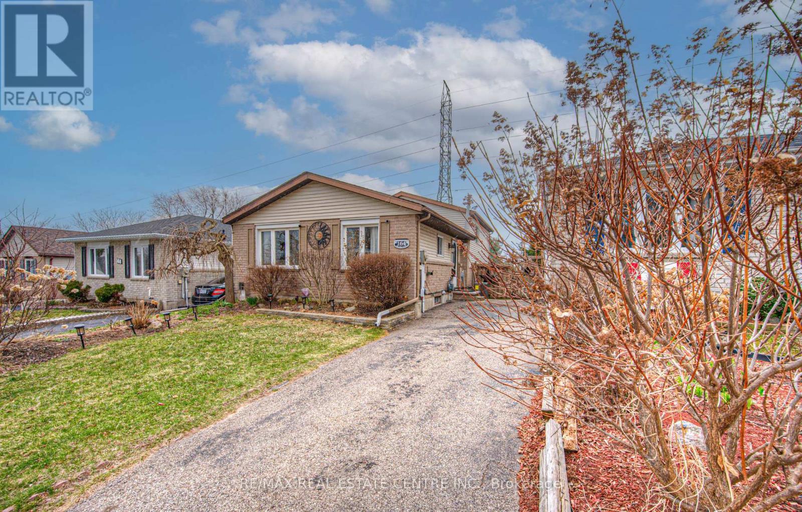 Property at 164 MACATEE PLACE image 1
