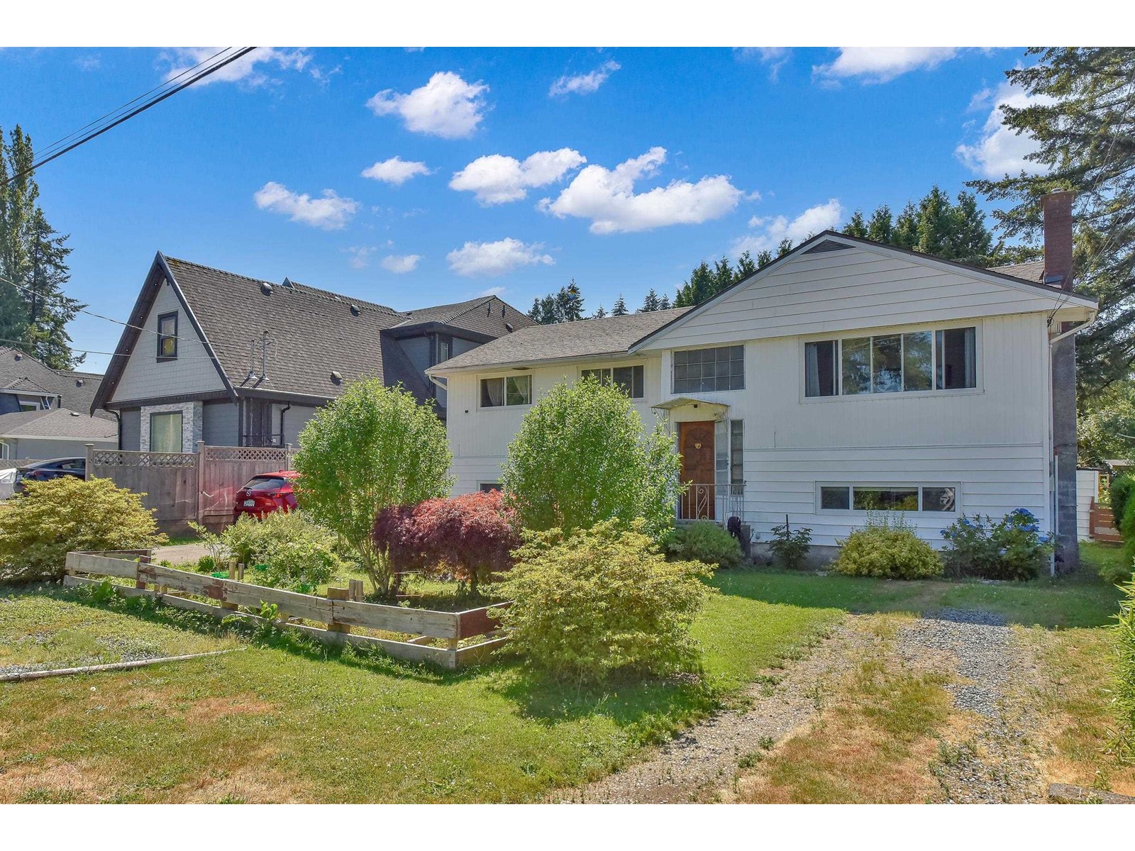 Property at 11059 146A STREET image 2