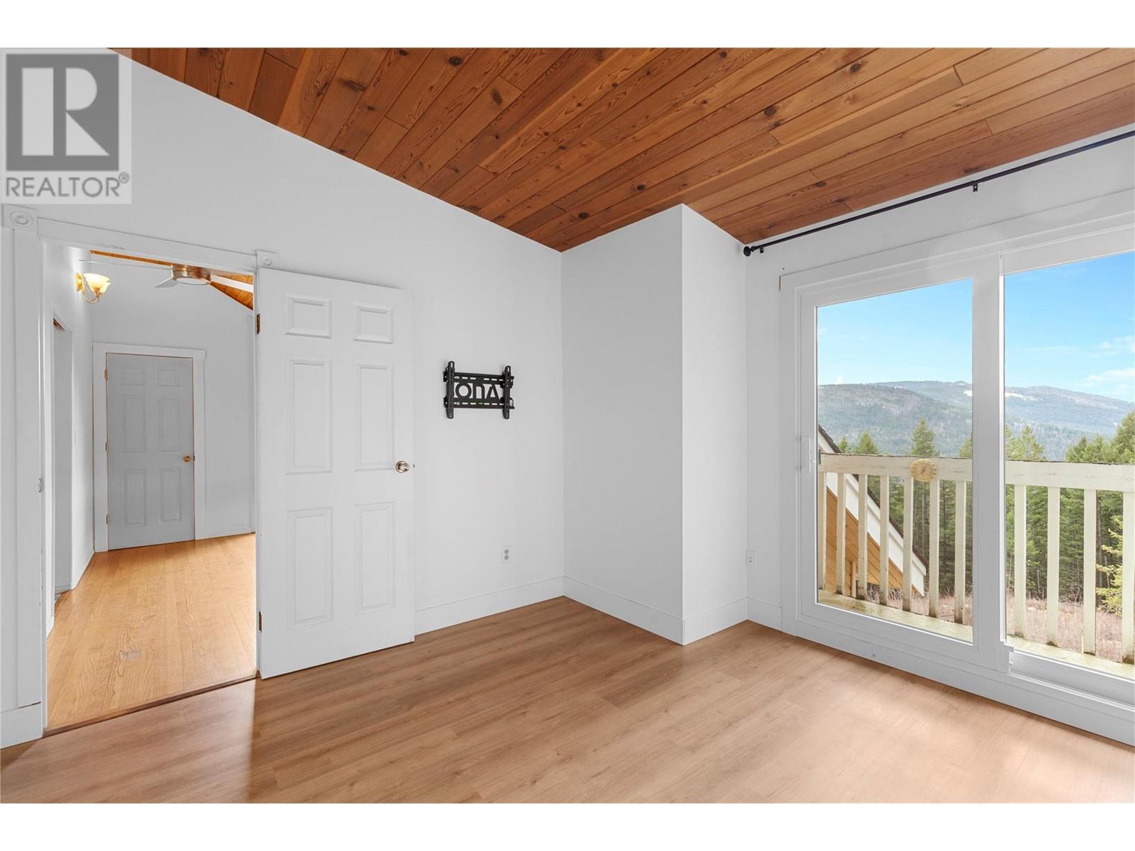 Property at 8022 ASPEN Road image 5