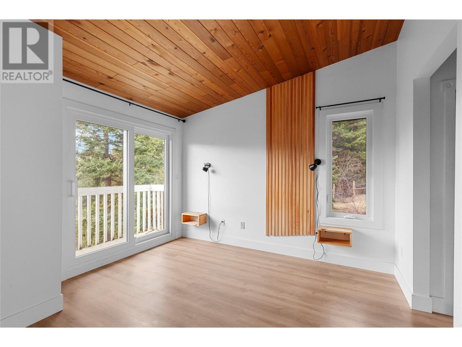 Property at 8022 ASPEN Road image 4