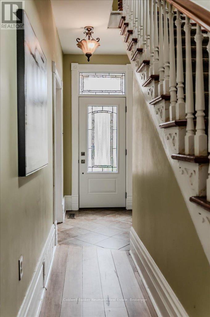 85 Cambridge Street, Guelph, Ontario  N1H 2V3 - Photo 35 - X12092957