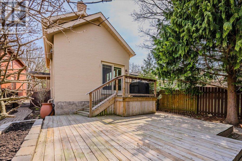 85 Cambridge Street, Guelph, Ontario  N1H 2V3 - Photo 39 - X12092957