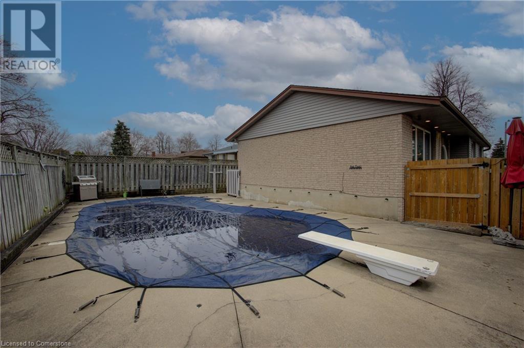 93 Montcalm Drive, Kitchener, Ontario  N2B 2R4 - Photo 26 - 40717500