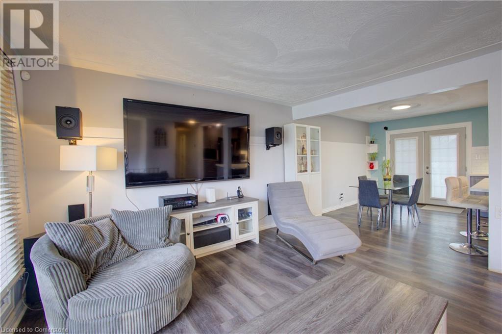 Property at 93 MONTCALM Drive image 5