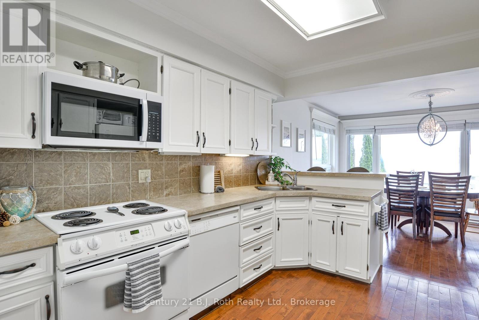 231 Victoria Crescent, Orillia, Ontario  L3V 0J5 - Photo 7 - S12090948