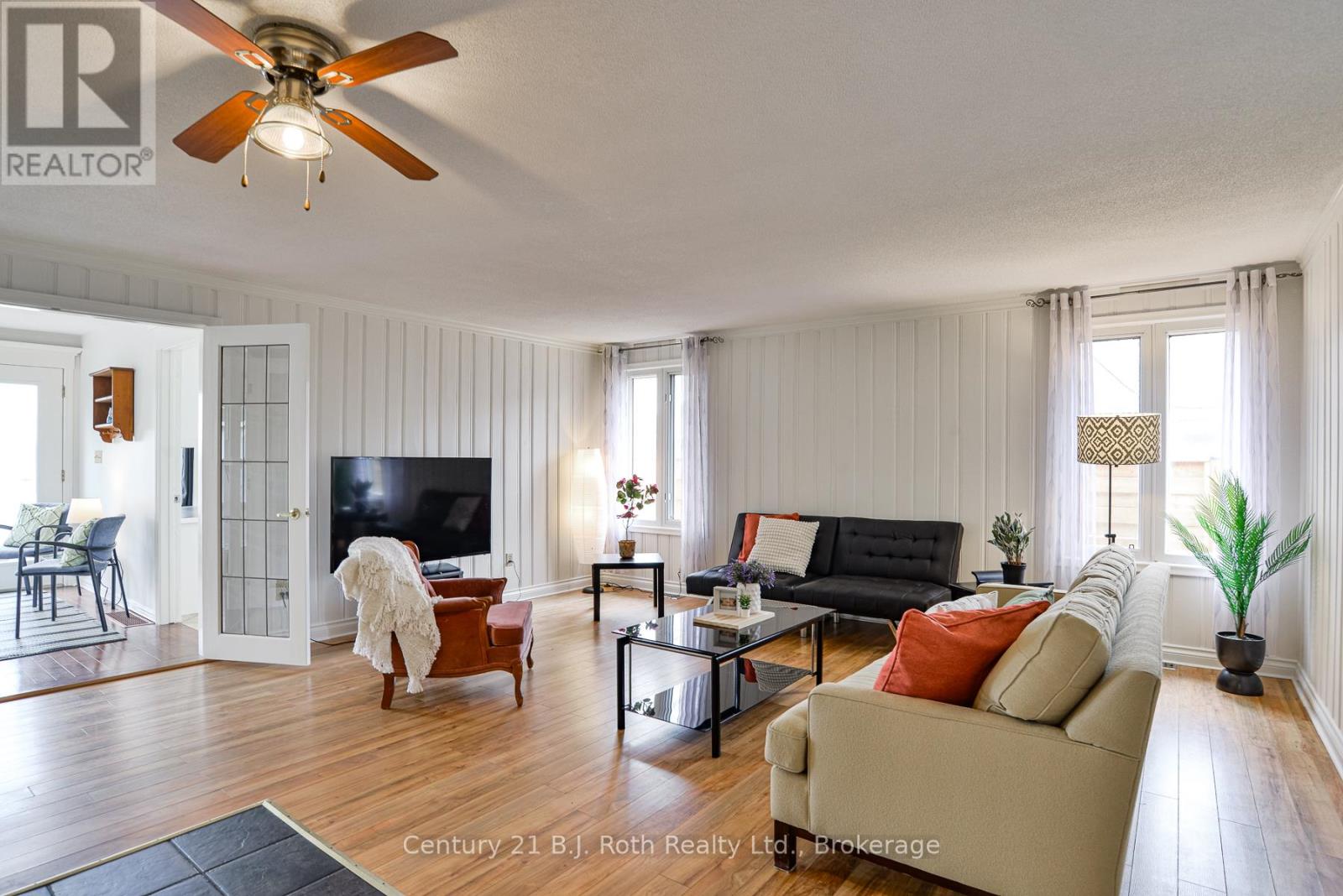 231 Victoria Crescent, Orillia, Ontario  L3V 0J5 - Photo 3 - S12090948
