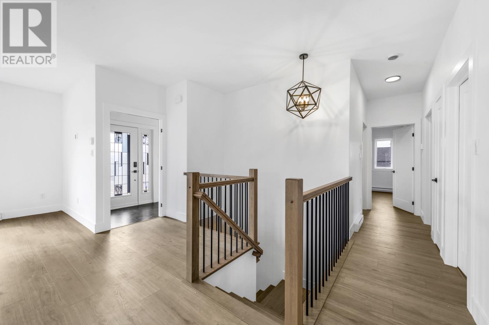 Property at 9 Papenburg Place image 3