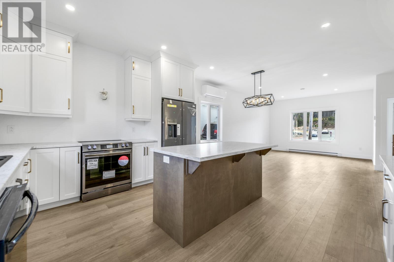 Property at 9 Papenburg Place image 5