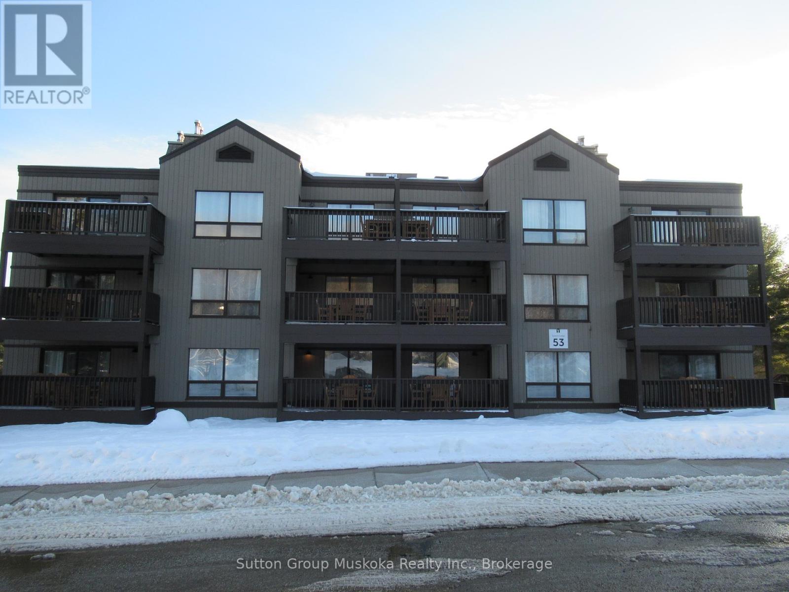 Deerhurst Resort - 53-303 Summit Lodge Drive, Huntsville, Ontario  P1H 2E8 - Photo 4 - X12001321