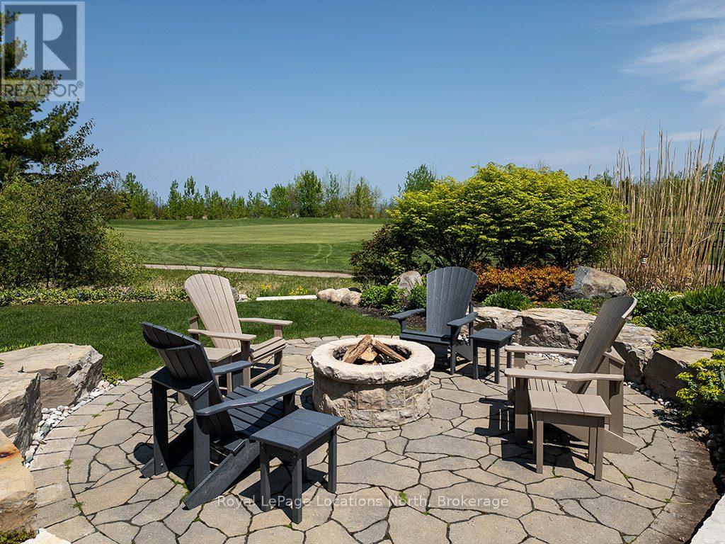 135 East Ridge Drive, Blue Mountains, Ontario N0H 2P0 - Photo 16 - X12047825