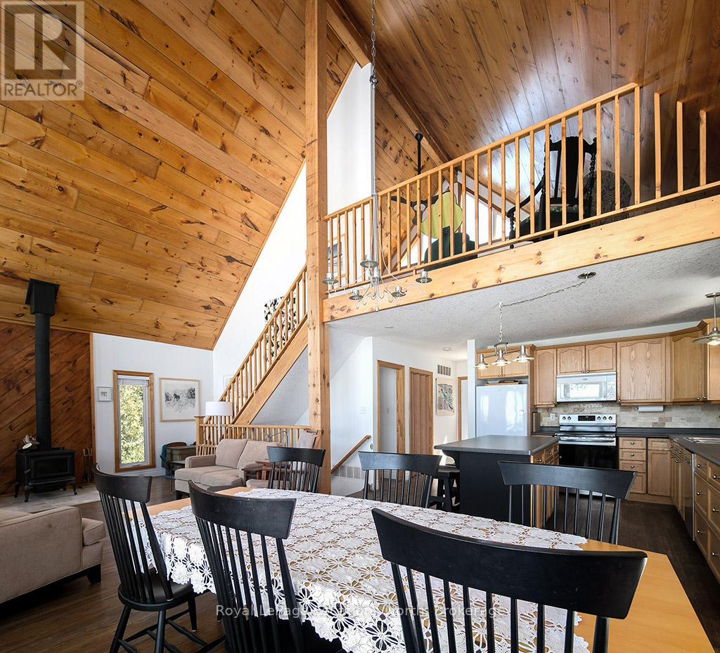 495530 2 Grey Road, Blue Mountains, Ontario  N0H 2E0 - Photo 11 - X12055739