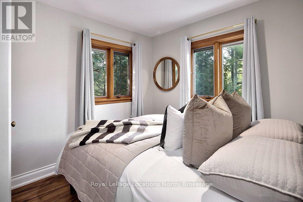 128 Teskey Drive, Blue Mountains, Ontario  N0H 1J0 - Photo 11 - X12023610