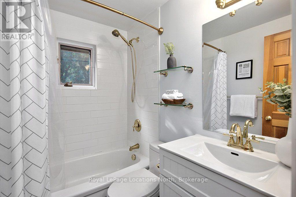 128 Teskey Drive, Blue Mountains, Ontario  N0H 1J0 - Photo 15 - X12023610