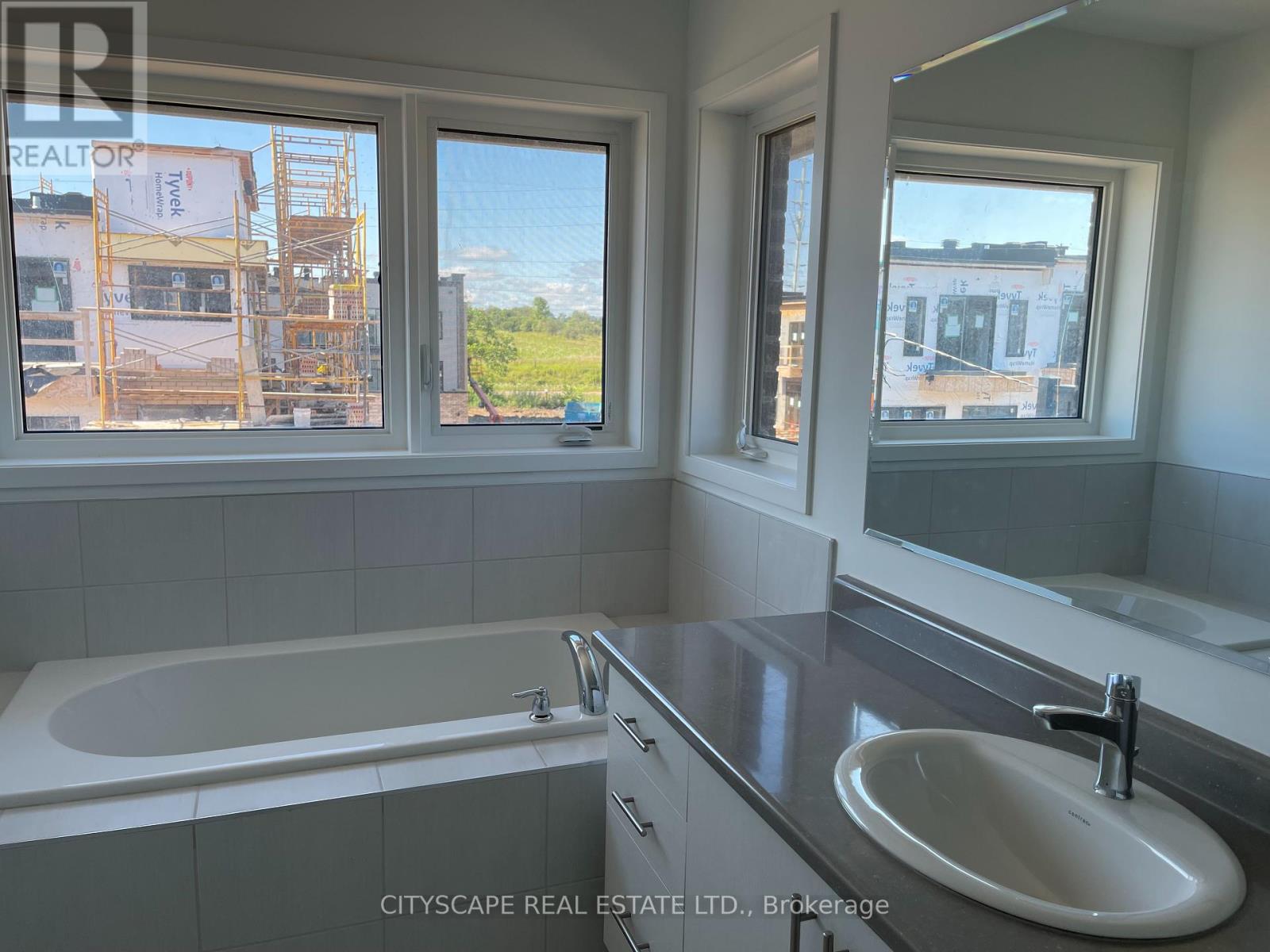 788 Heathrow Path, Oshawa, Ontario  L1H 7K5 - Photo 33 - E12093019