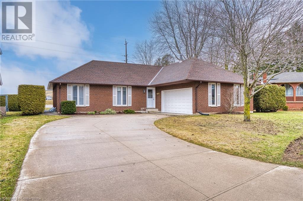 5 WINDHAM Court, Listowel, Ontario