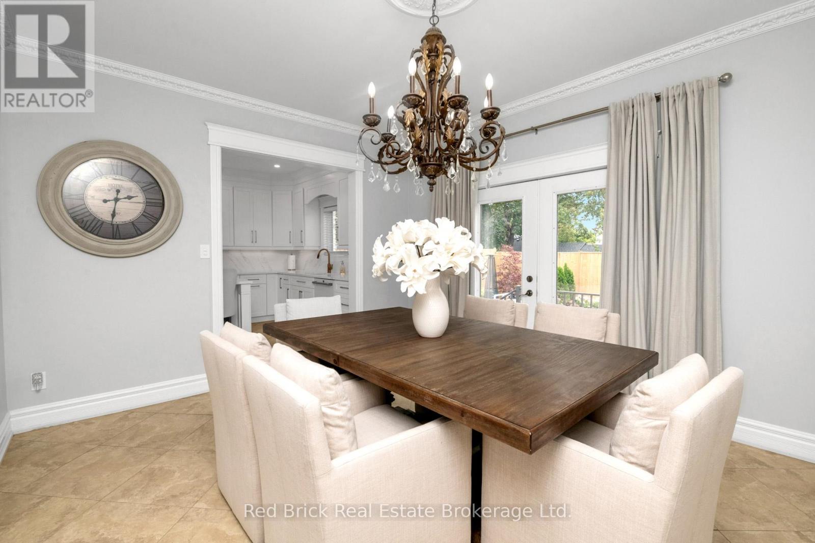 435 Country Club Drive, Windsor, Ontario  N9G 3G9 - Photo 19 - X12093023