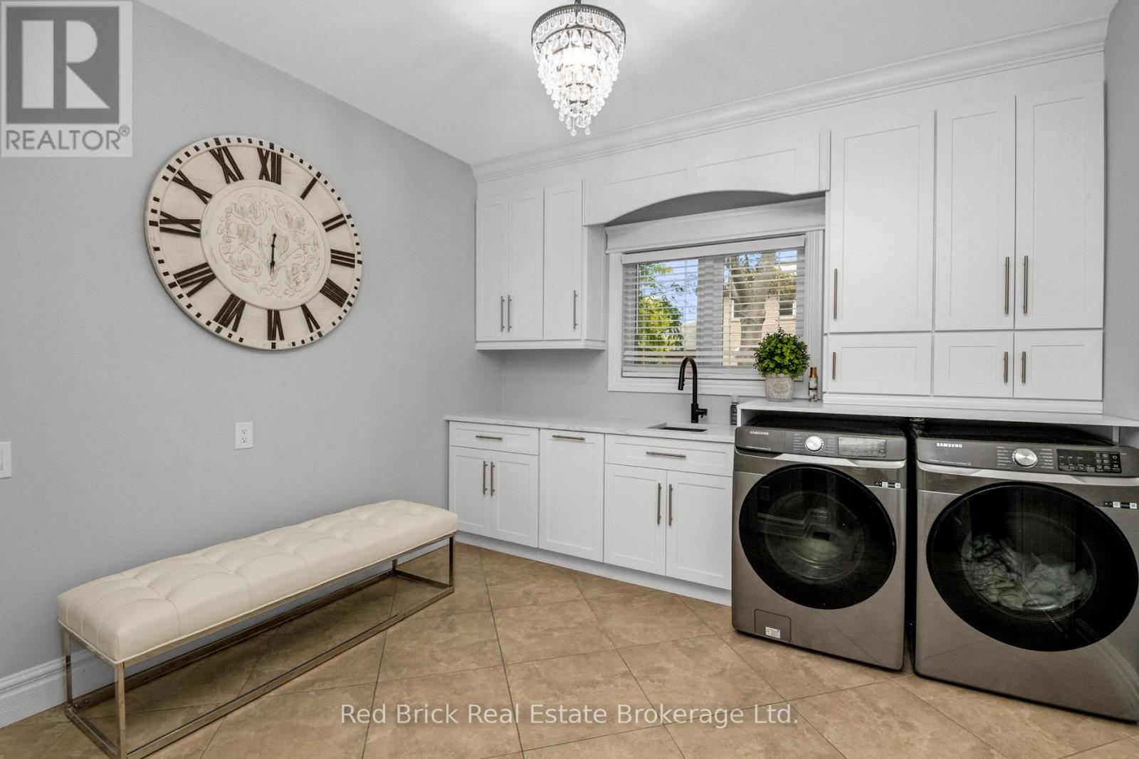 435 Country Club Drive, Windsor, Ontario  N9G 3G9 - Photo 23 - X12093023