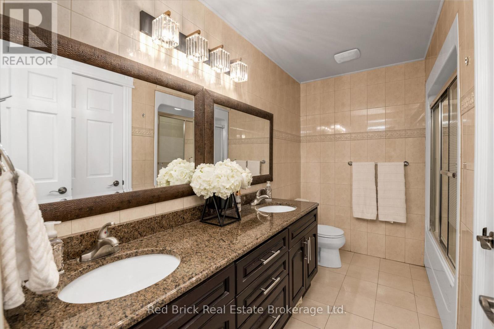 435 Country Club Drive, Windsor, Ontario  N9G 3G9 - Photo 36 - X12093023