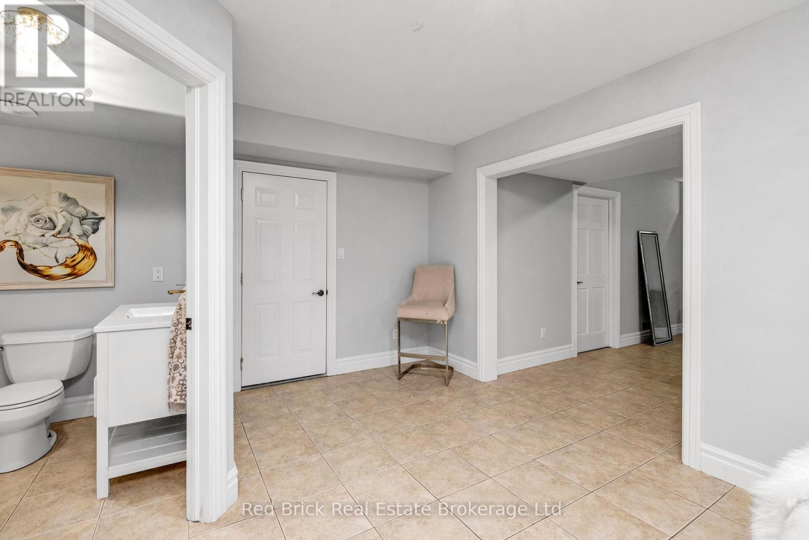 435 Country Club Drive, Windsor, Ontario  N9G 3G9 - Photo 38 - X12093023
