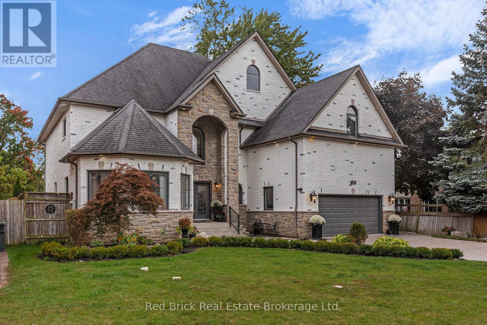 Property at 435 COUNTRY CLUB DRIVE image 4