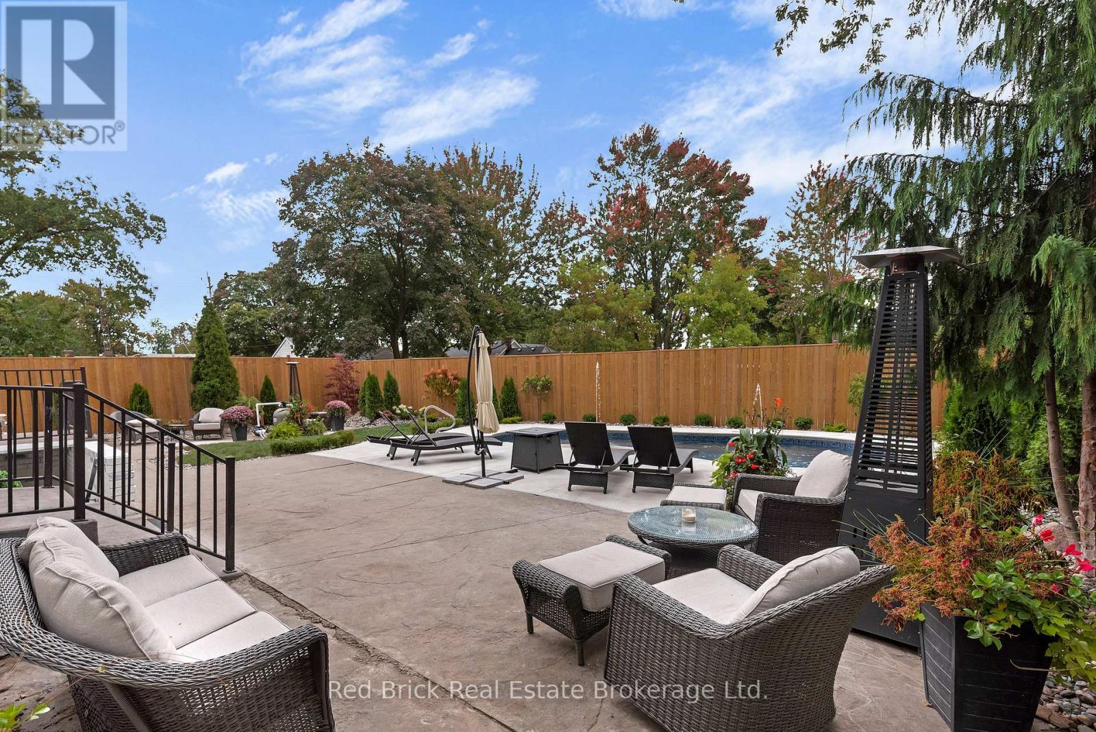 435 Country Club Drive, Windsor, Ontario  N9G 3G9 - Photo 49 - X12093023