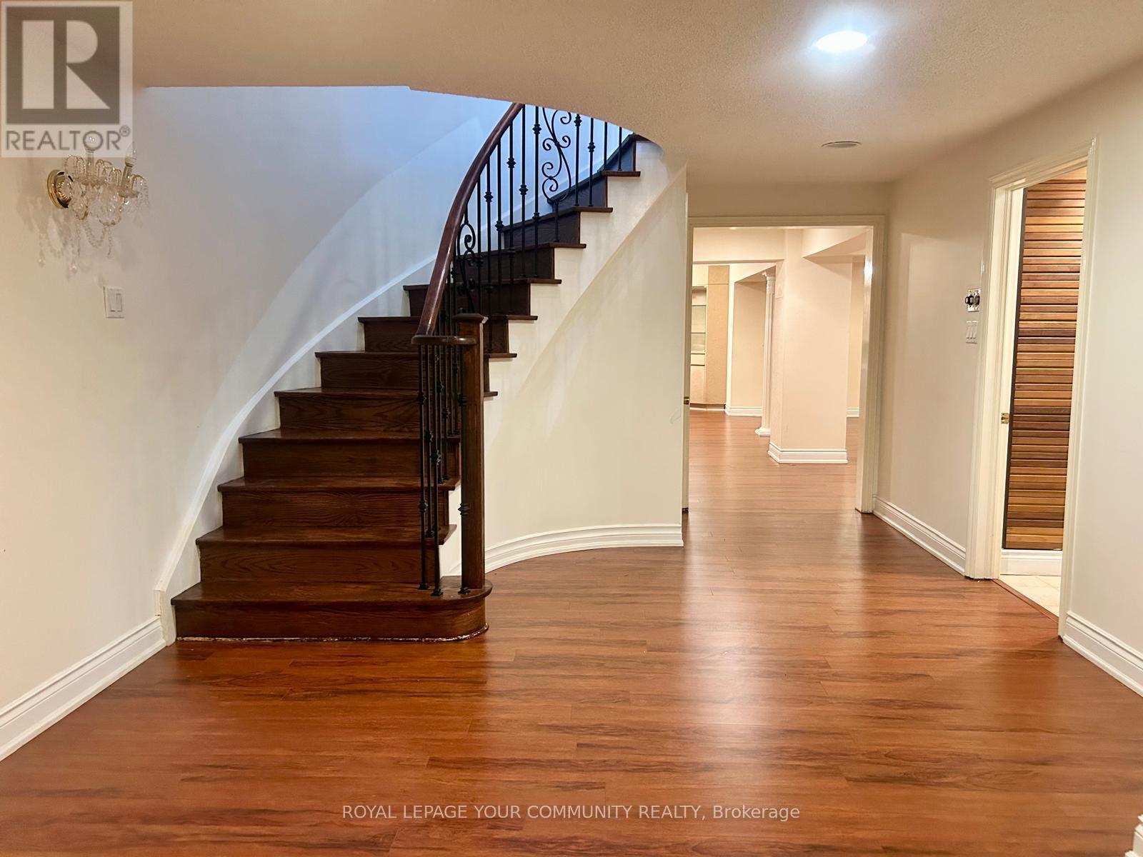 9 Ardwold Gate, Richmond Hill, Ontario  L4B 2J9 - Photo 24 - N12092100