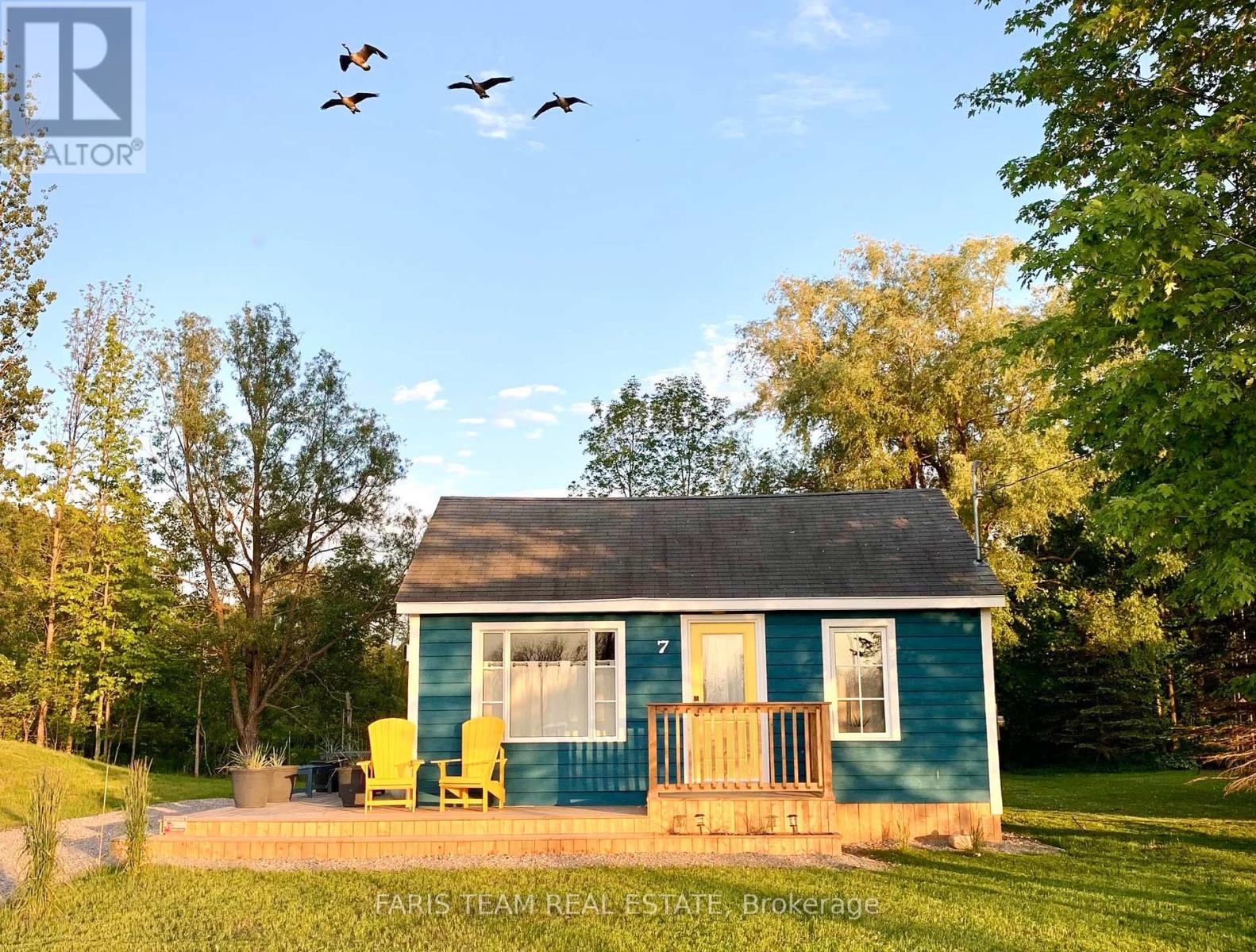 7 Delta Drive, Tay (Waubaushene), Ontario  L0K 2C0 - Photo 25 - S12090020