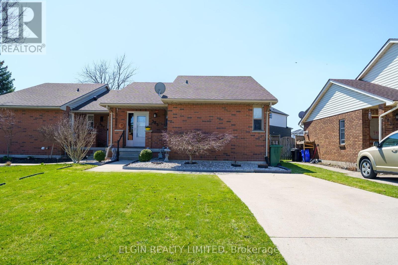 385 Highview Drive