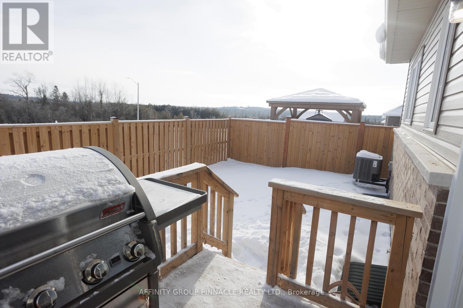17 Veteran's Road, Otonabee-South Monaghan, Ontario  K9J 0K2 - Photo 37 - X12086603