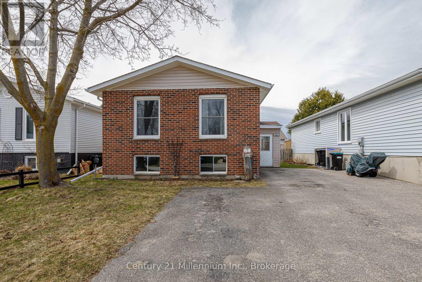 64 Telfer Road, Collingwood, Ontario  L9Y 4S2 - Photo 2 - S12026585