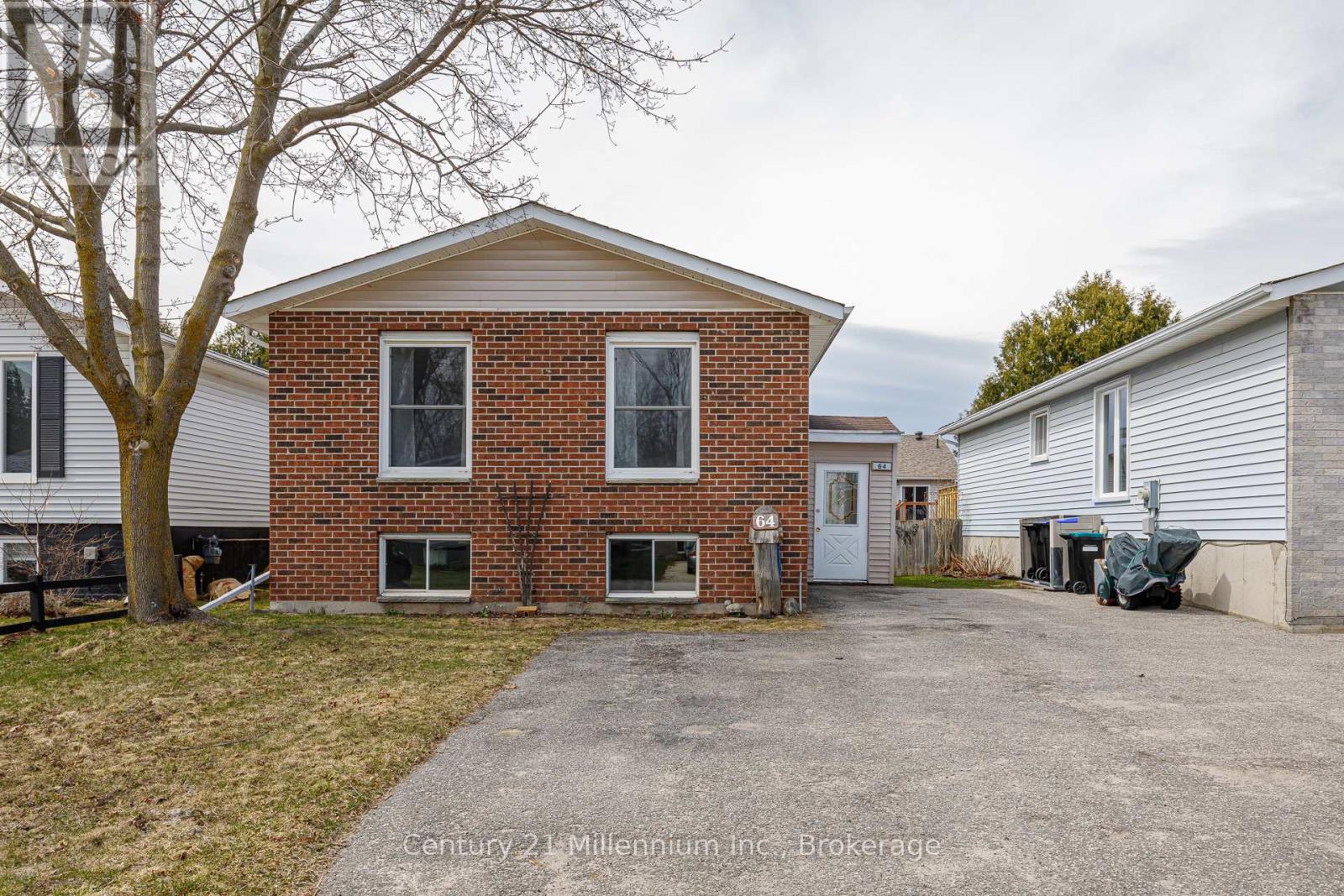 64 Telfer Road, Collingwood, Ontario  L9Y 4S2 - Photo 4 - S12026585