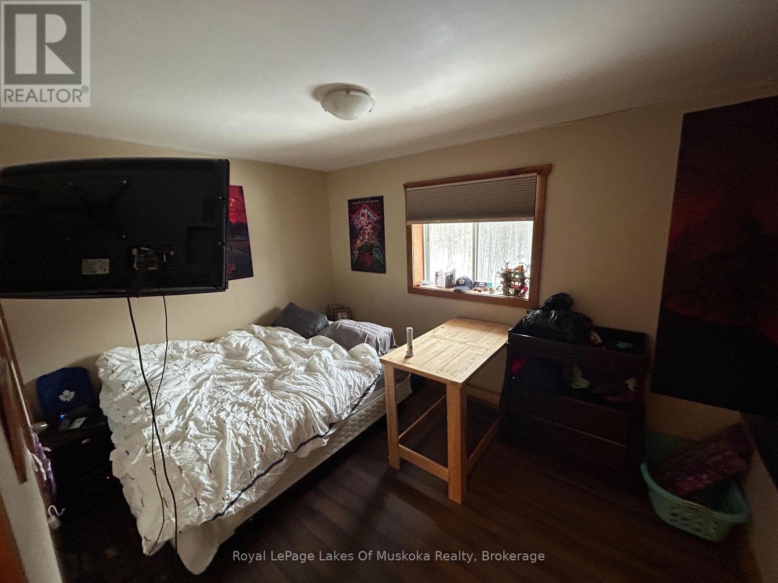 1807 Old Muskoka Road, Huntsville, Ontario  P0B 1M0 - Photo 12 - X12073913