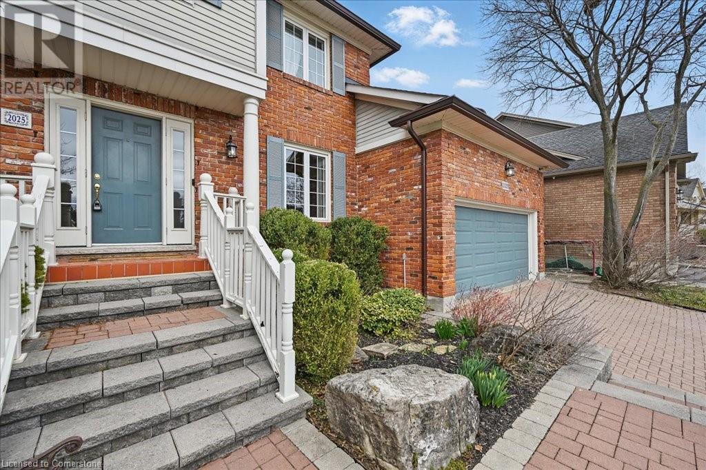 Property at 2025 FOSTER Court image 4