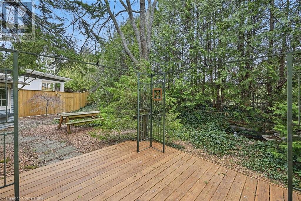 2025 Foster Court, Burlington, Ontario  L7P 4P4 - Photo 42 - 40707353