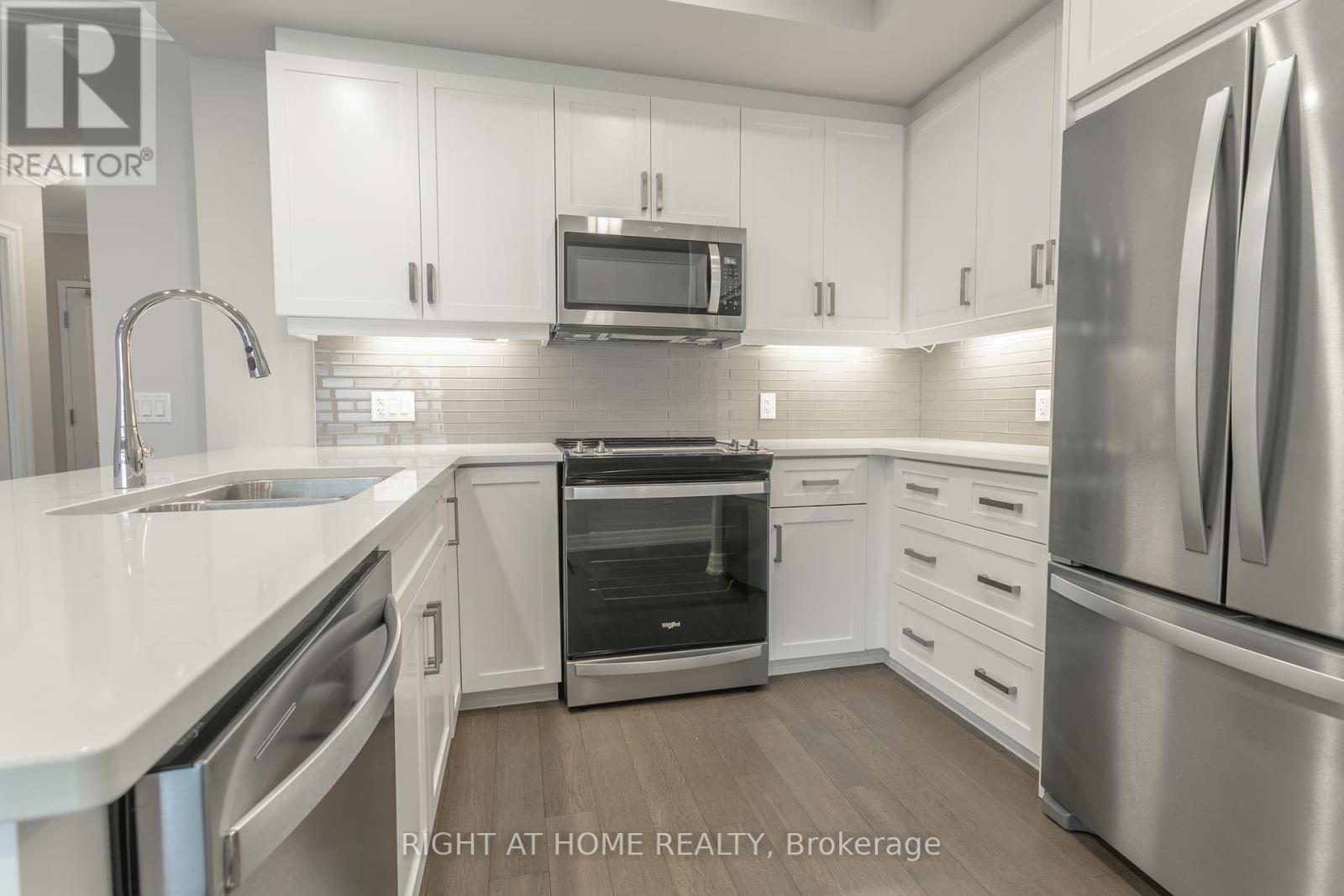 # 910 - 460 Callaway Road, London, Ontario  N6G 0N8 - Photo 11 - X12065886