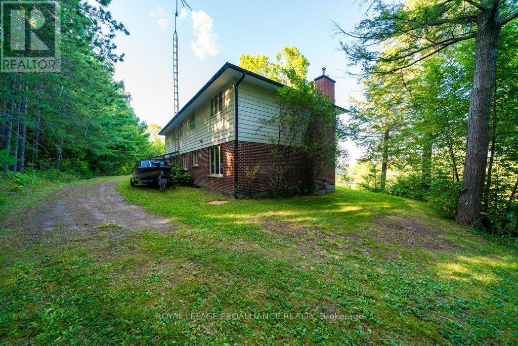 17100 Highway 41, Addington Highlands, Ontario  K0H 1K0 - Photo 8 - X12034401