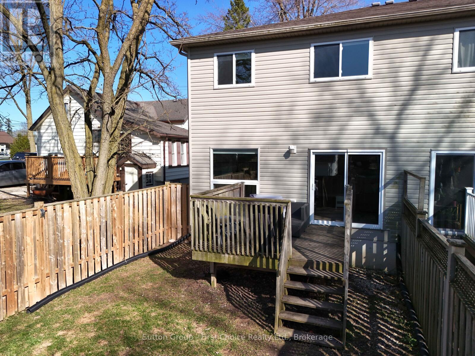 280 Railway Avenue, Stratford, Ontario  N5A 2J4 - Photo 27 - X12092176