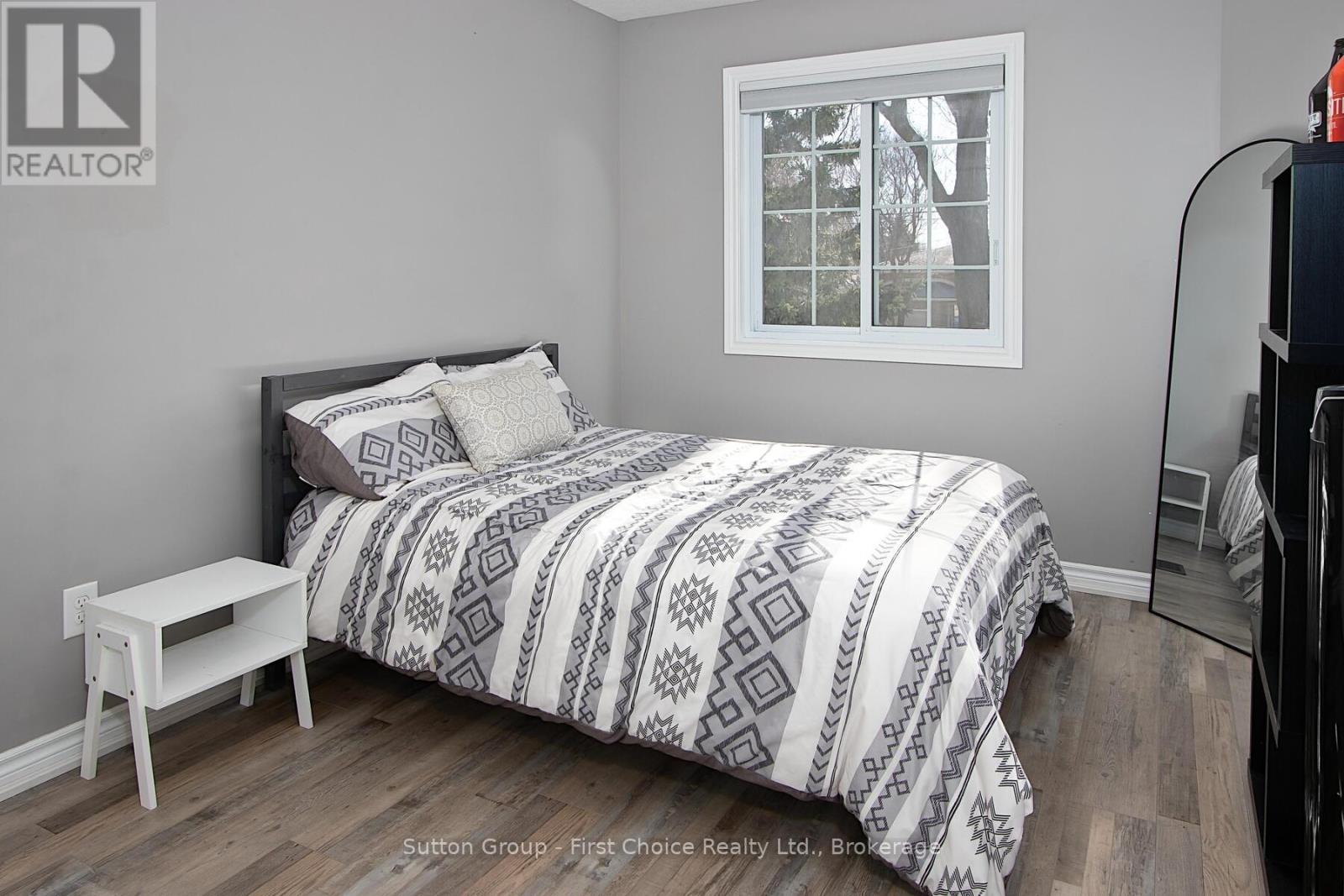 280 Railway Avenue, Stratford, Ontario  N5A 2J4 - Photo 22 - X12092176