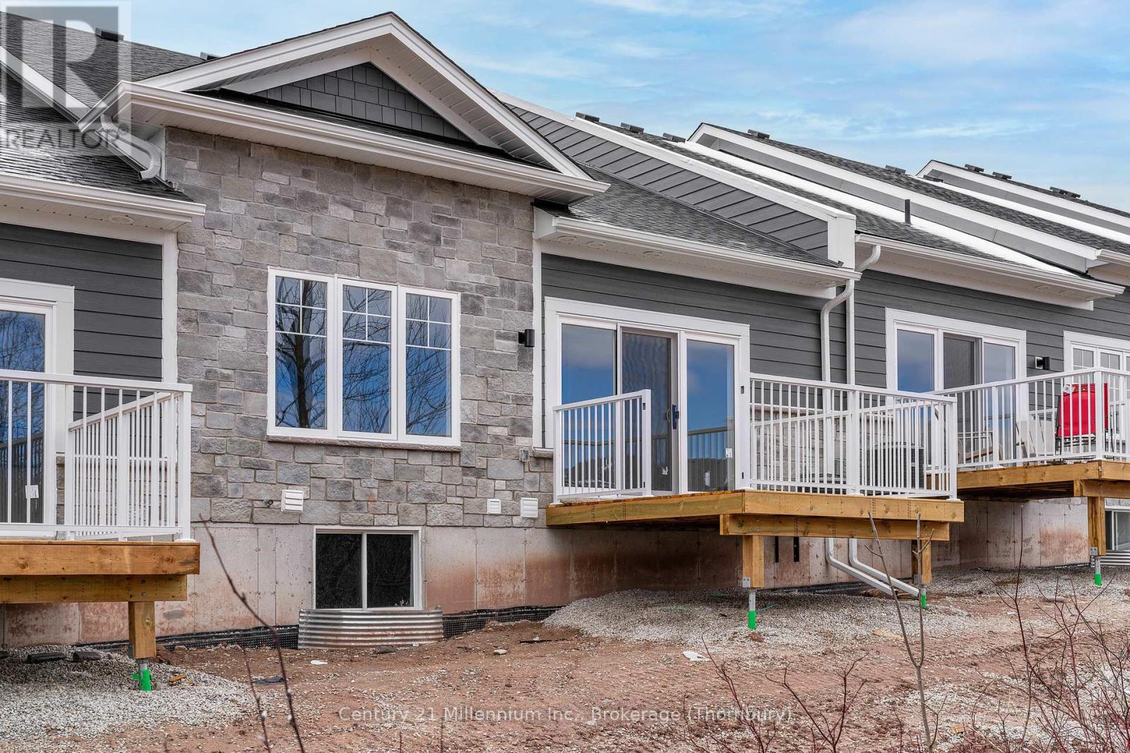 321 Telford Trail, Georgian Bluffs, Ontario  N0H 1S0 - Photo 4 - X10438351