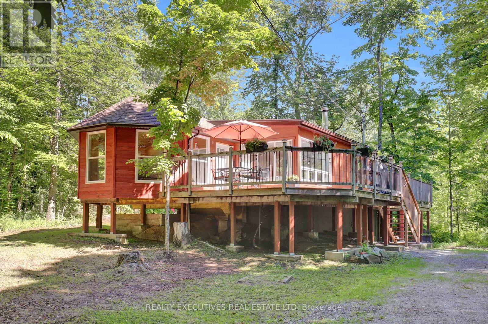 209 Maple Grove Lane, Frontenac, Ontario  K0H 2V0 - Photo 1 - X12083590