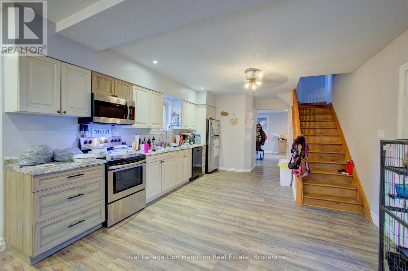 31 Pellister Street W, Minto, Ontario  N0G 1Z0 - Photo 10 - X12093147