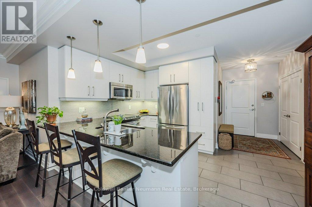806 - 160 Macdonell Street, Guelph, Ontario  N1H 0A9 - Photo 9 - X12093159