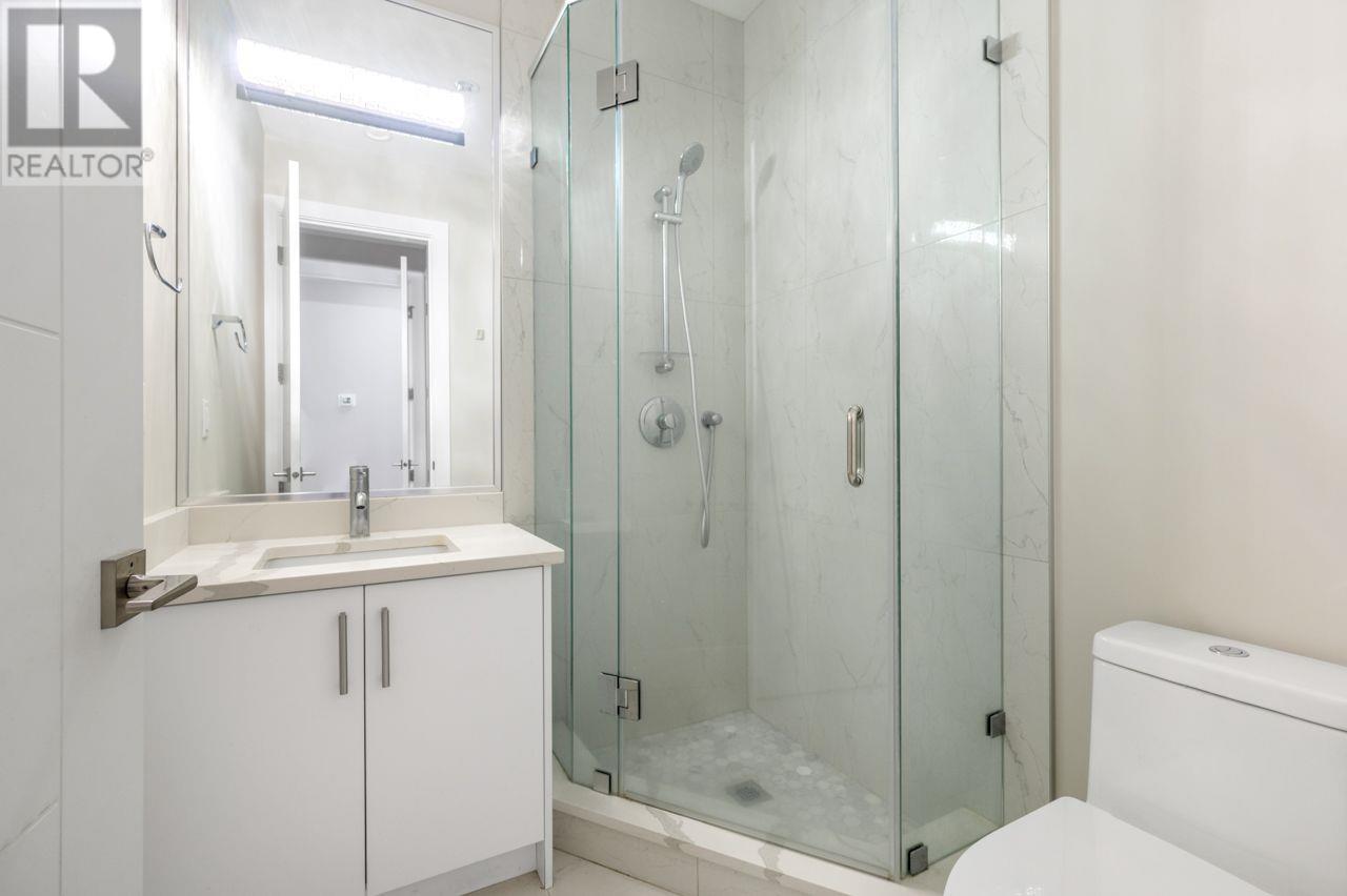 Listing Picture 19 of 29 : 3411 JESMOND AVENUE, Richmond / 烈治文 - 魯藝地產 Yvonne Lu Group - MLS Medallion Club Member
