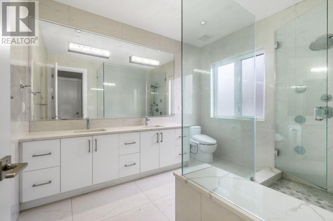 Listing Picture 14 of 29 : 3411 JESMOND AVENUE, Richmond / 烈治文 - 魯藝地產 Yvonne Lu Group - MLS Medallion Club Member