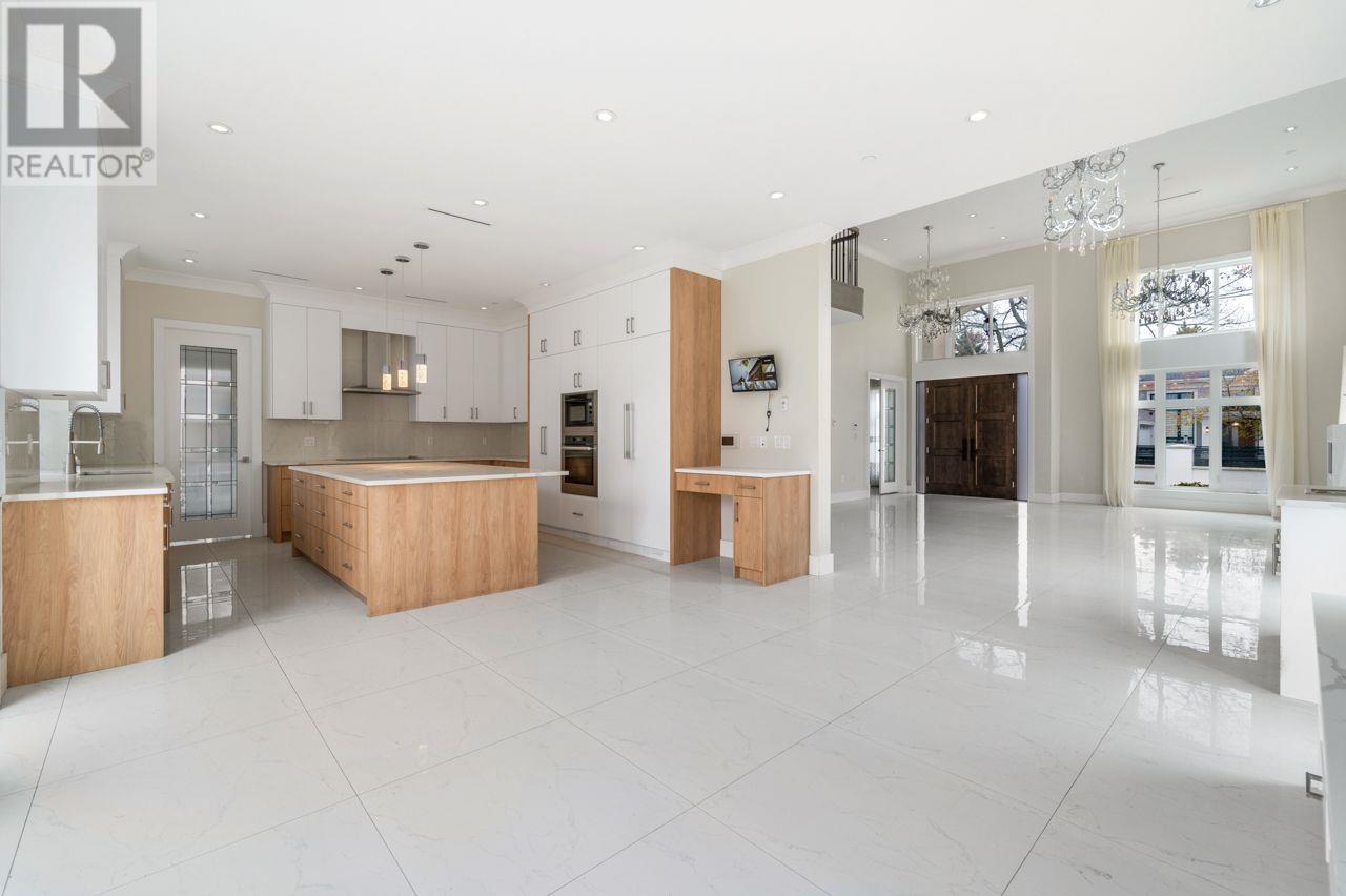 Listing Picture 10 of 29 : 3411 JESMOND AVENUE, Richmond / 烈治文 - 魯藝地產 Yvonne Lu Group - MLS Medallion Club Member