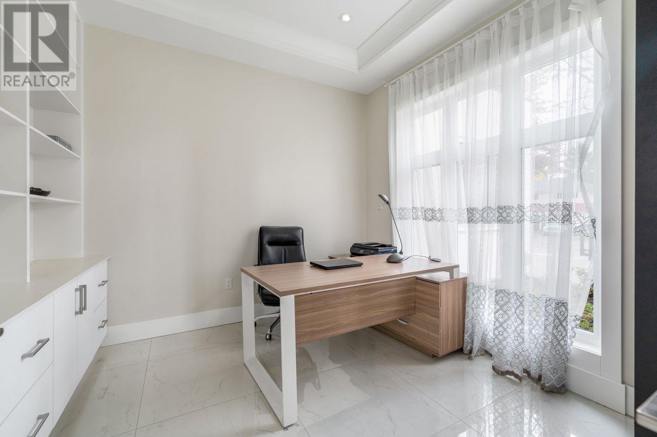 Listing Picture 21 of 29 : 3411 JESMOND AVENUE, Richmond / 烈治文 - 魯藝地產 Yvonne Lu Group - MLS Medallion Club Member
